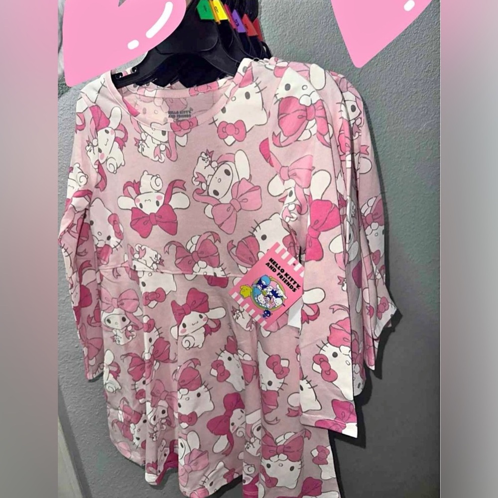BNWT 🎀Adorable pink Hello Kitty 🎀 and friends Dress for Kids